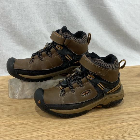 KEEN Targhee Mid-High Waterproof Hiking Boots Unisex Kid’s Size 12 - Picture 1 of 9
